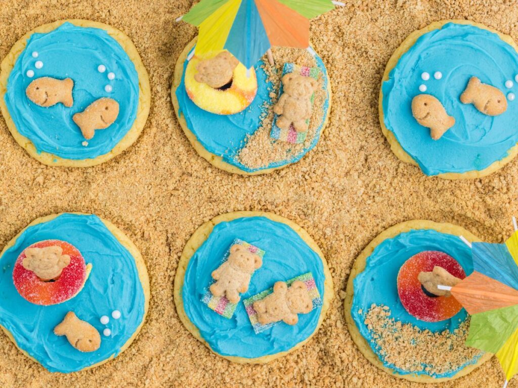 How to make these ocean beach themed cookies with step by step photos.